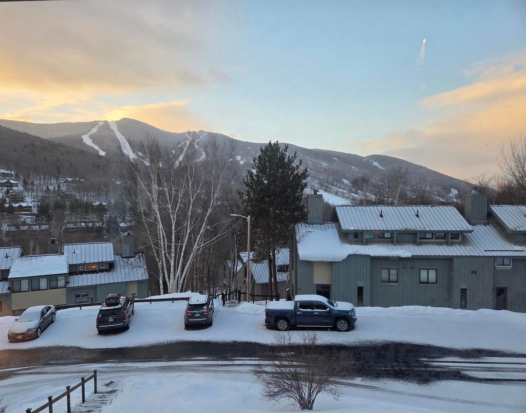 Photo of 27 Ravine Lane #1, Lincoln, NH 03251 (MLS # 5075353)