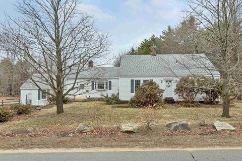 Photo of 189 Leavitt Road, Belmont, NH 03220 (MLS # 5082573)