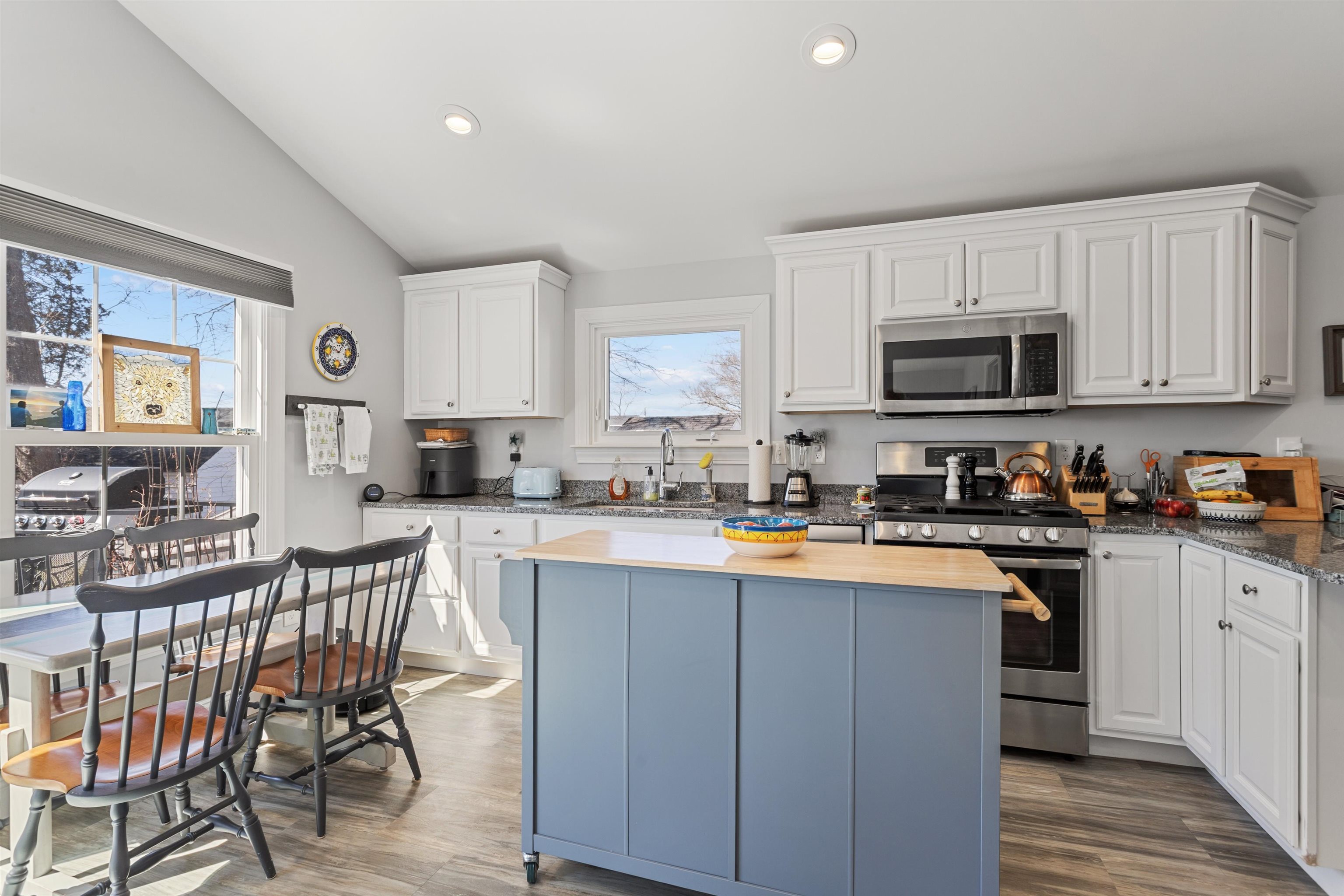 523 Winnacunnet Road