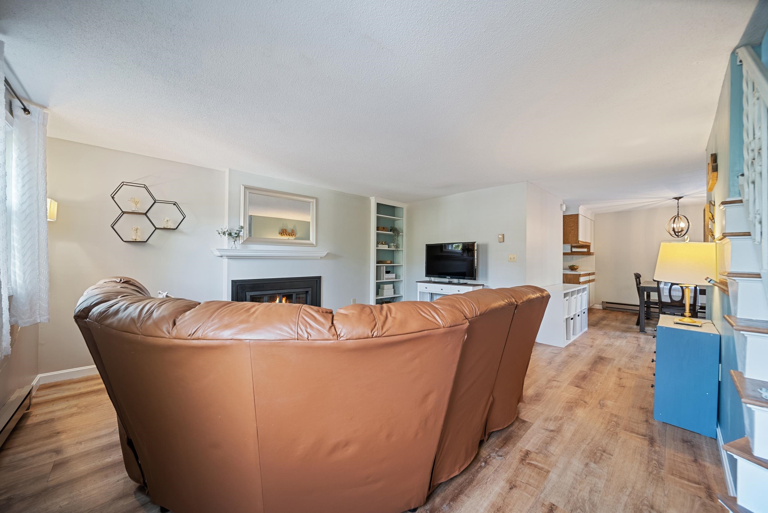137 Fieldstone Drive