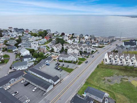 522 Ocean Boulevard Hampton NH 03842