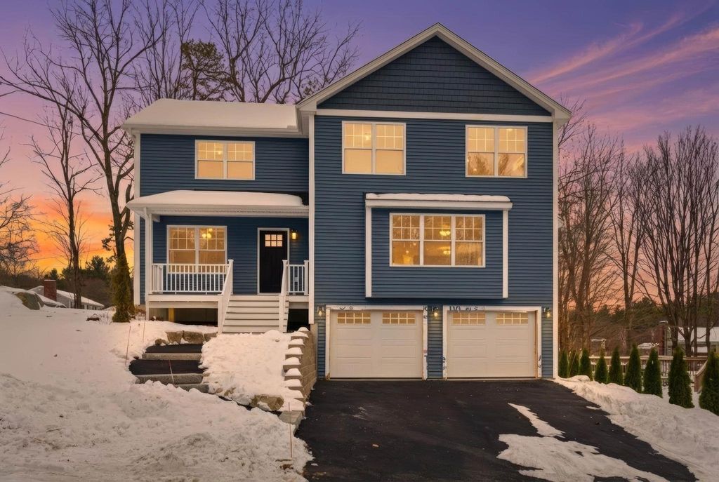 Photo of 9 Michelle Drive, Nashua, NH 03062 (MLS # 5071831)