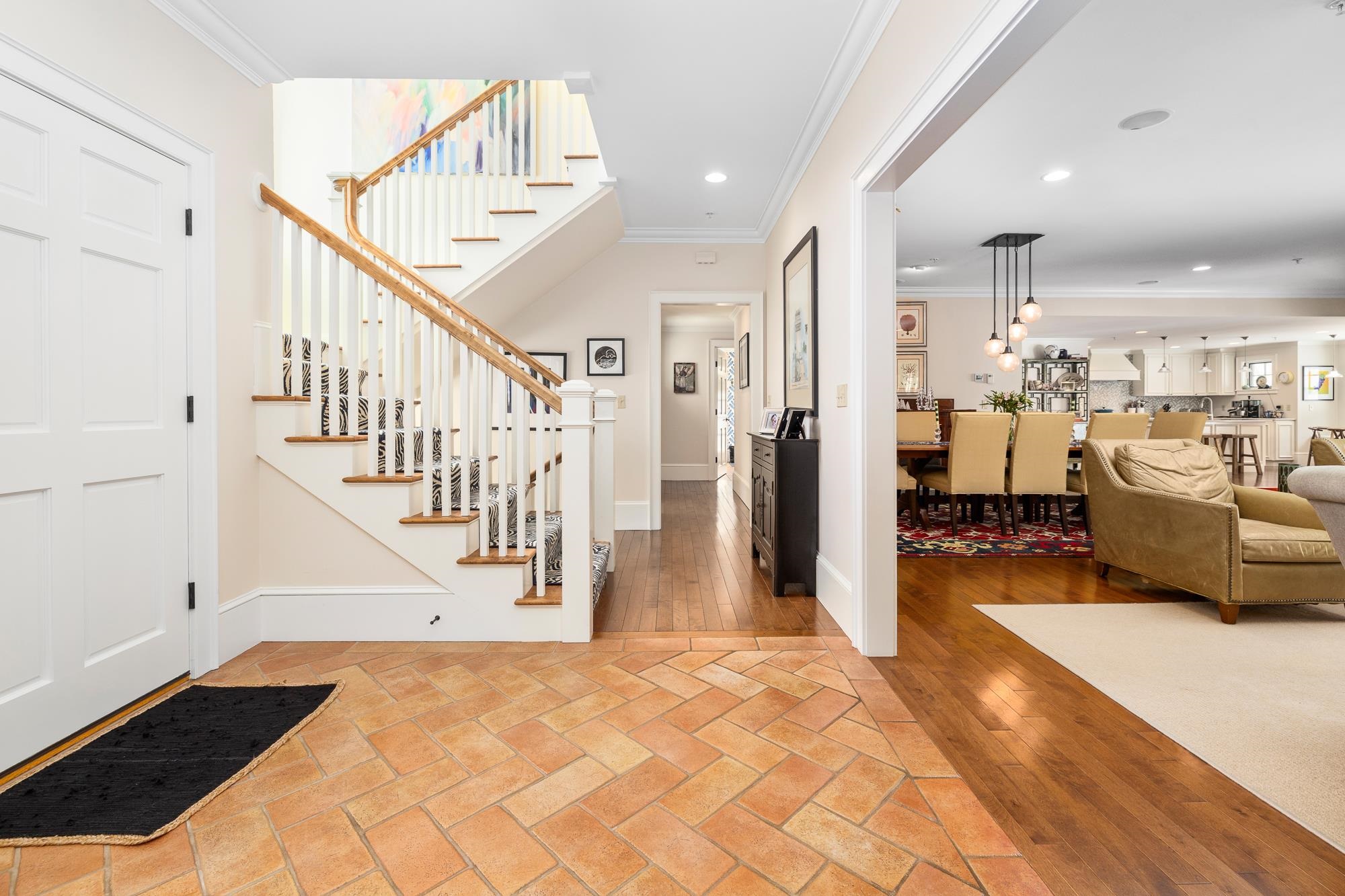 9 Conant Road