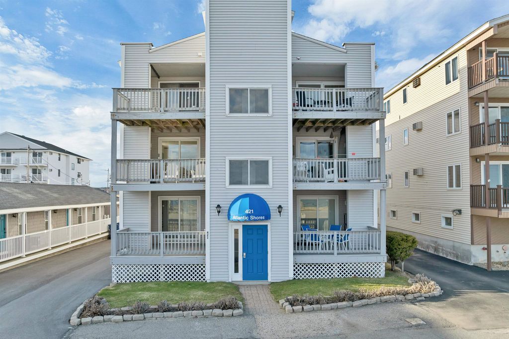 Photo of 421 Ocean Boulevard #N1, Hampton, NH 03842 (MLS # 5082938)