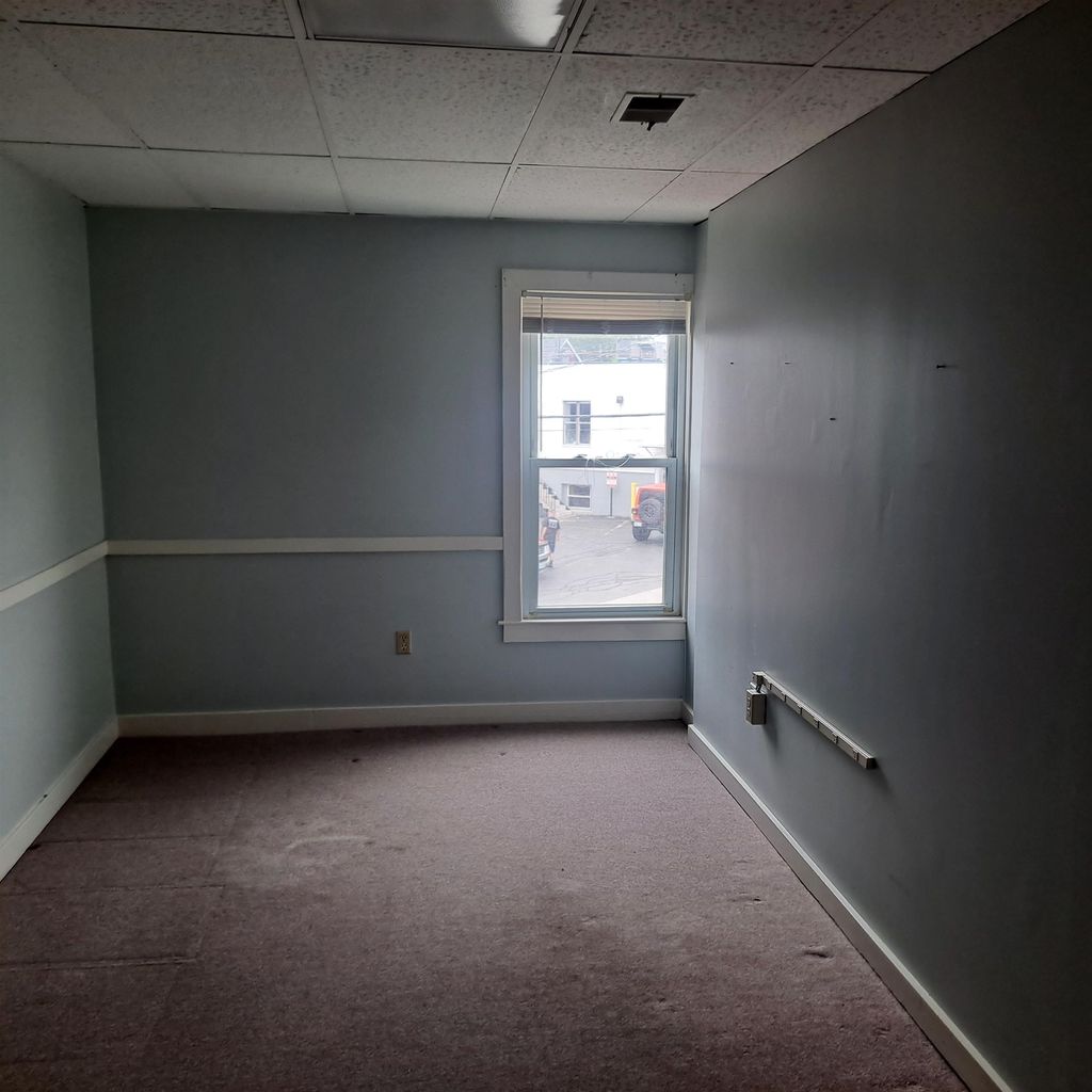 Photo of 1 Elm Street, Keene, NH 03431 (MLS # 4964685)