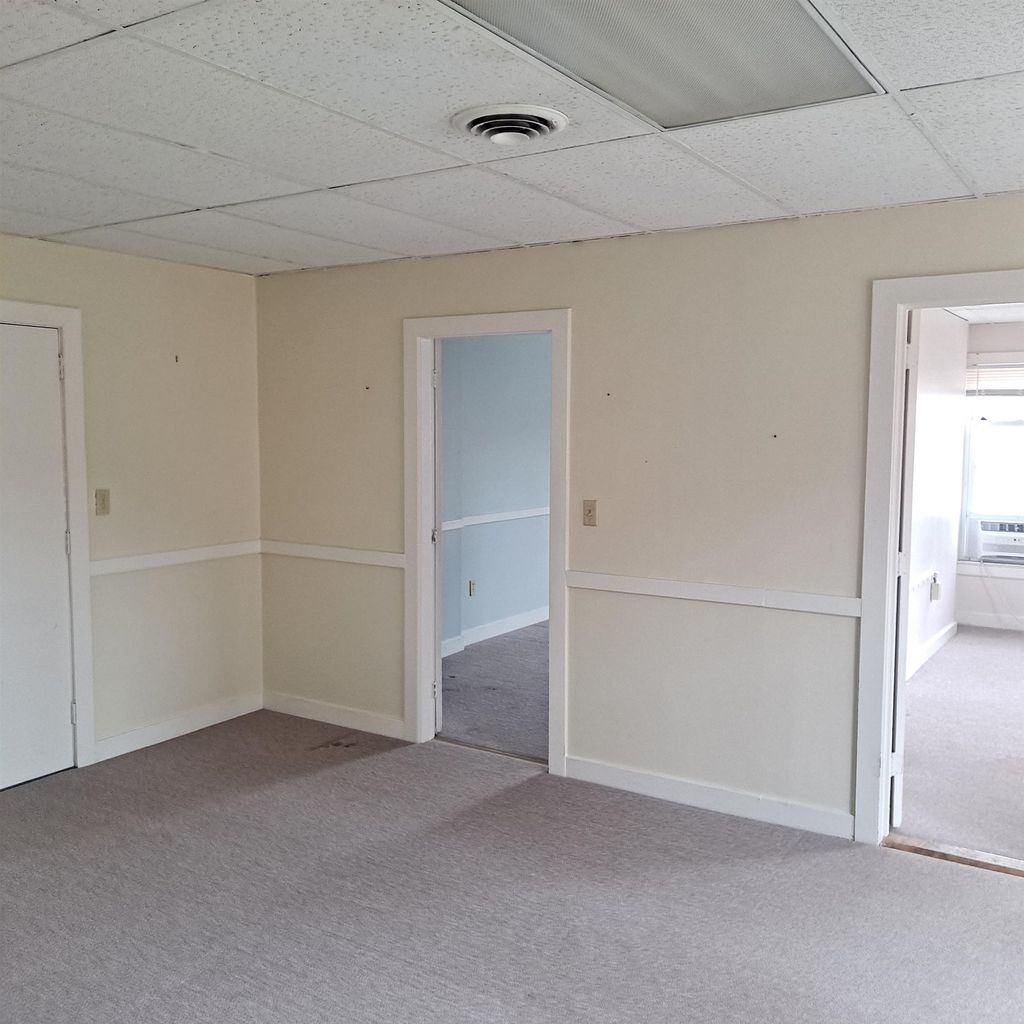 Photo of 1 Elm Street, Keene, NH 03431 (MLS # 4964685)