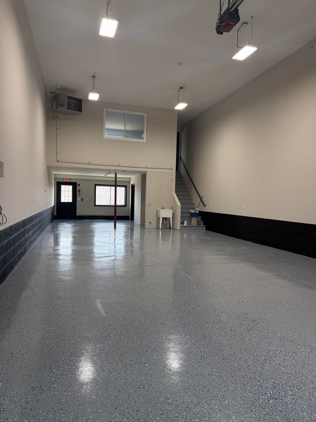 Photo of 9 Bobcat Way #3, Sandown, NH 03073 (MLS # 5083656)