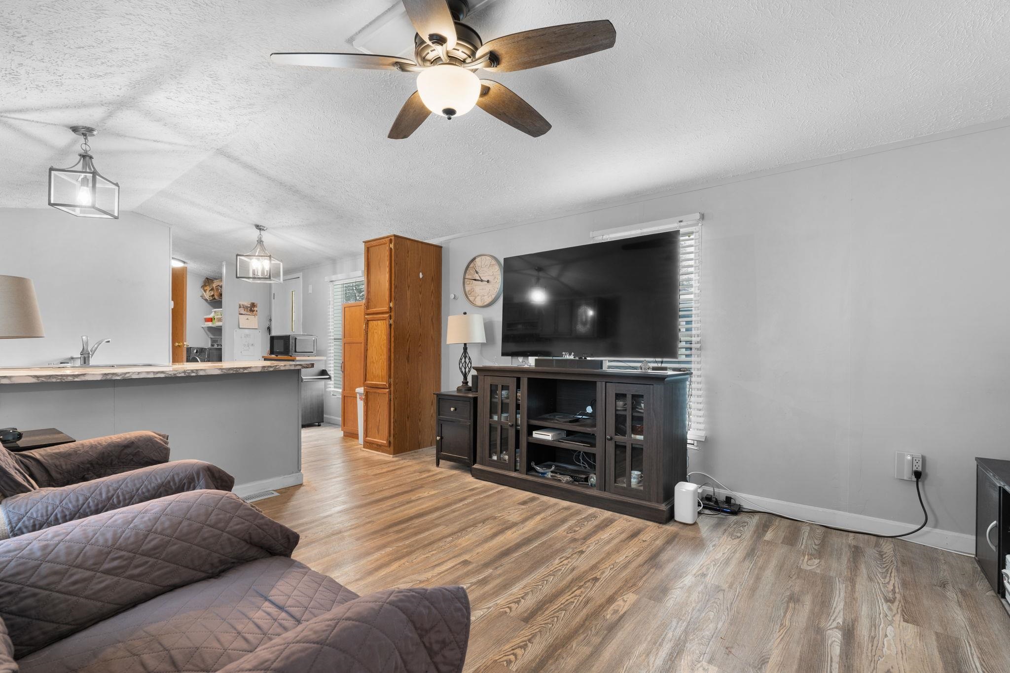 134 Colonial Village