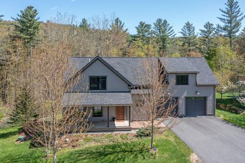 456 Thomas Lane Stowe VT 05672
