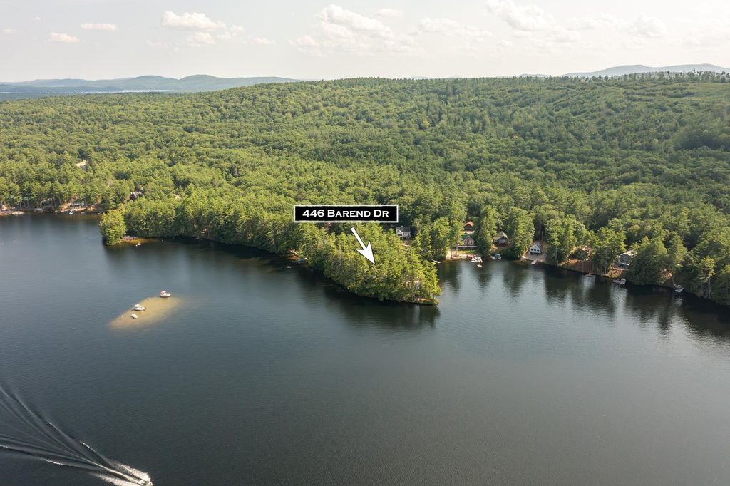 Photo of 446 Barend Drive, Wakefield, NH 03830 (MLS # 5082661)