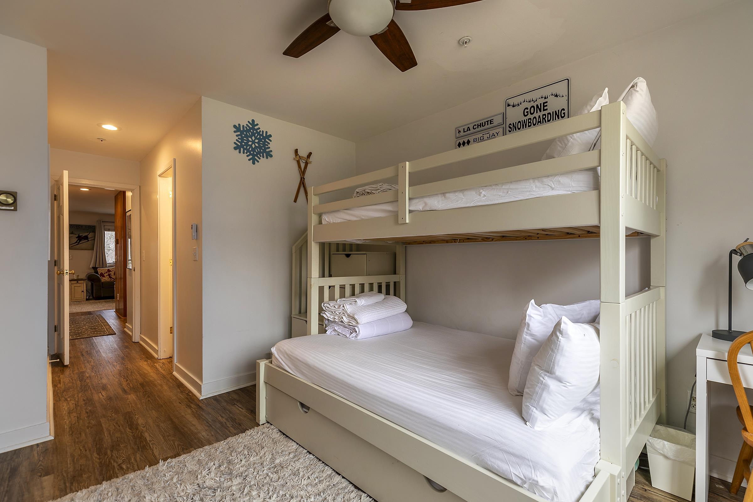 Stratton, Vermont 05155, United States, 2 Bedrooms Bedrooms, ,2 BathroomsBathrooms,Residential,Active,113883