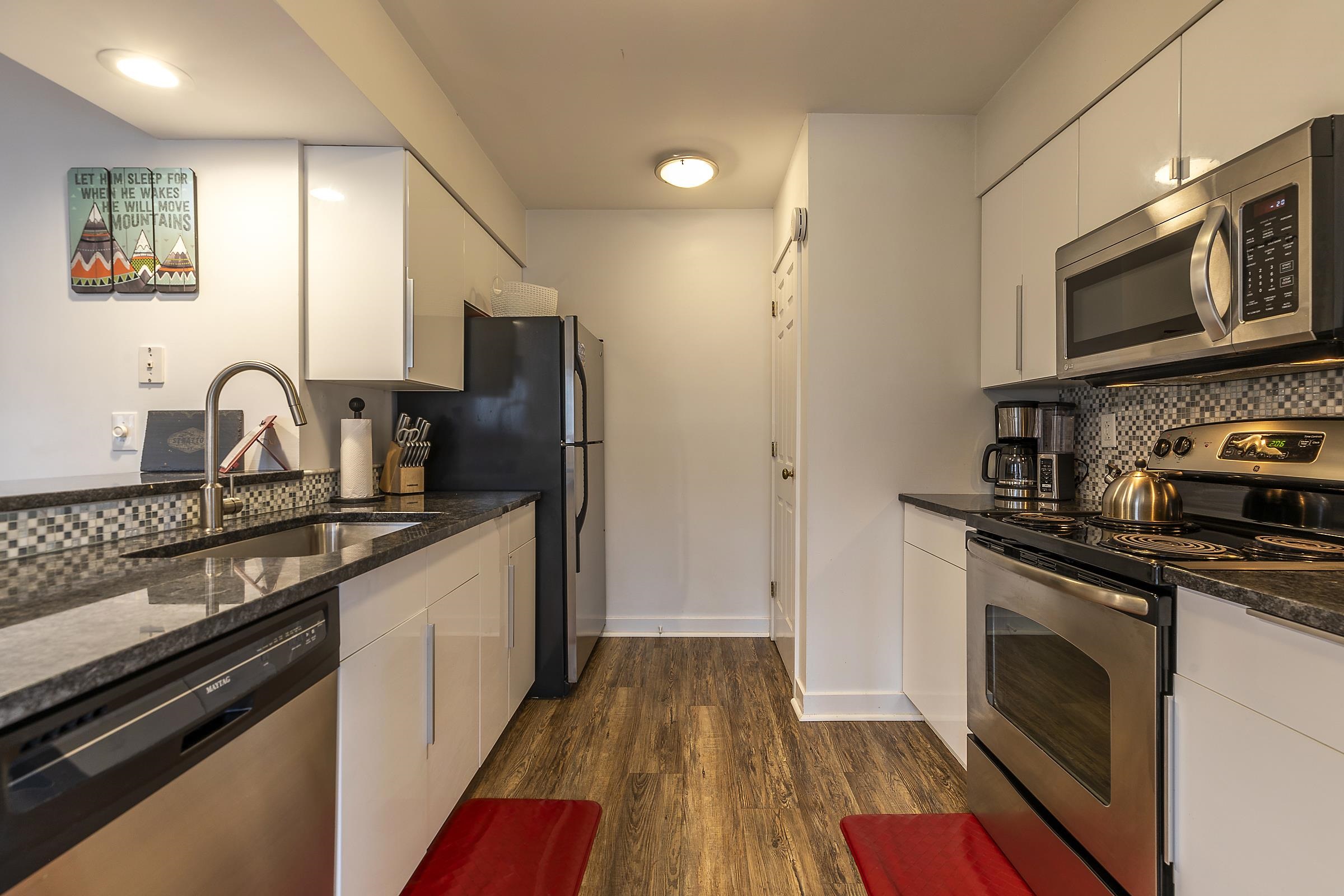 Stratton, Vermont 05155, United States, 2 Bedrooms Bedrooms, ,2 BathroomsBathrooms,Residential,Active,113883