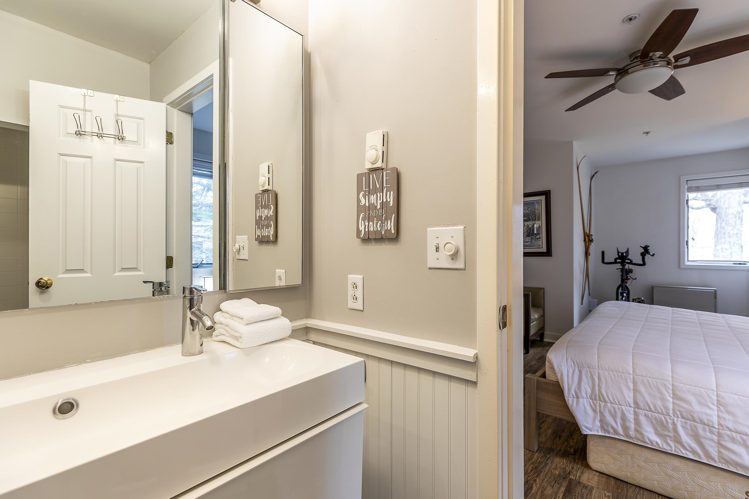 Stratton, Vermont 05155, United States, 2 Bedrooms Bedrooms, ,2 BathroomsBathrooms,Residential,Active,113883