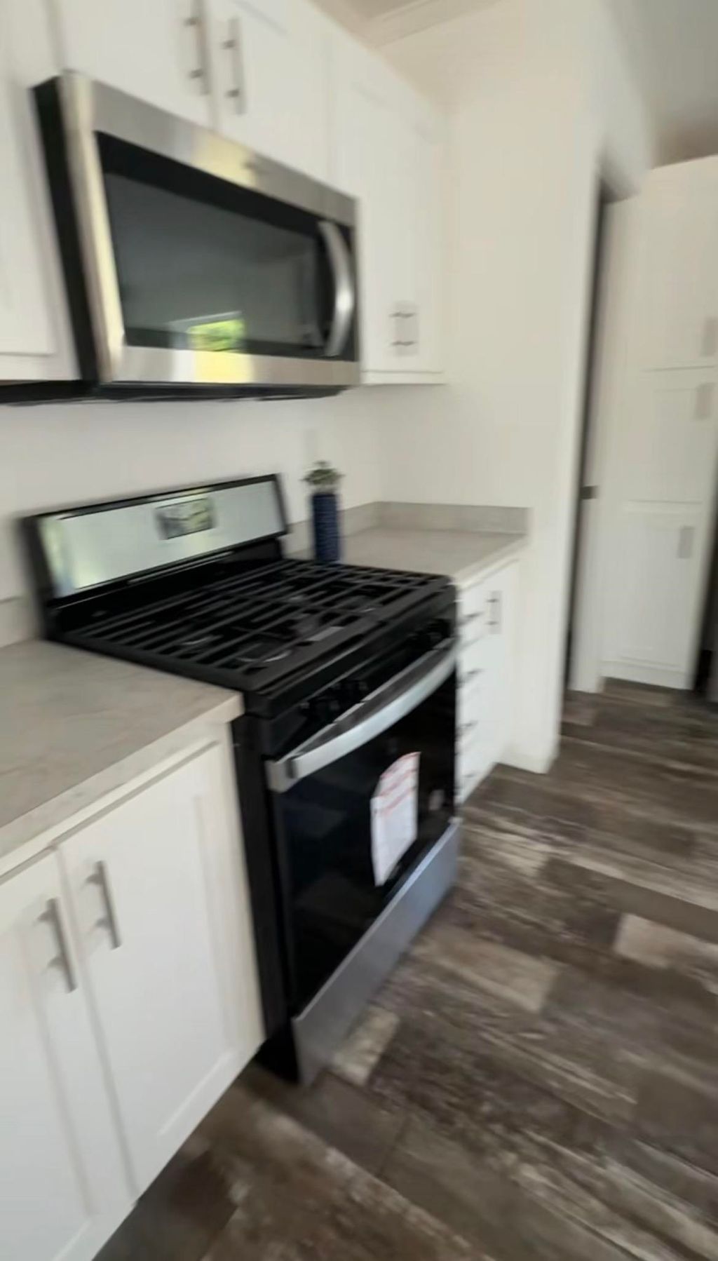 Photo of 11 Presidential Drive, Allenstown, NH 03275 (MLS # 5067329)