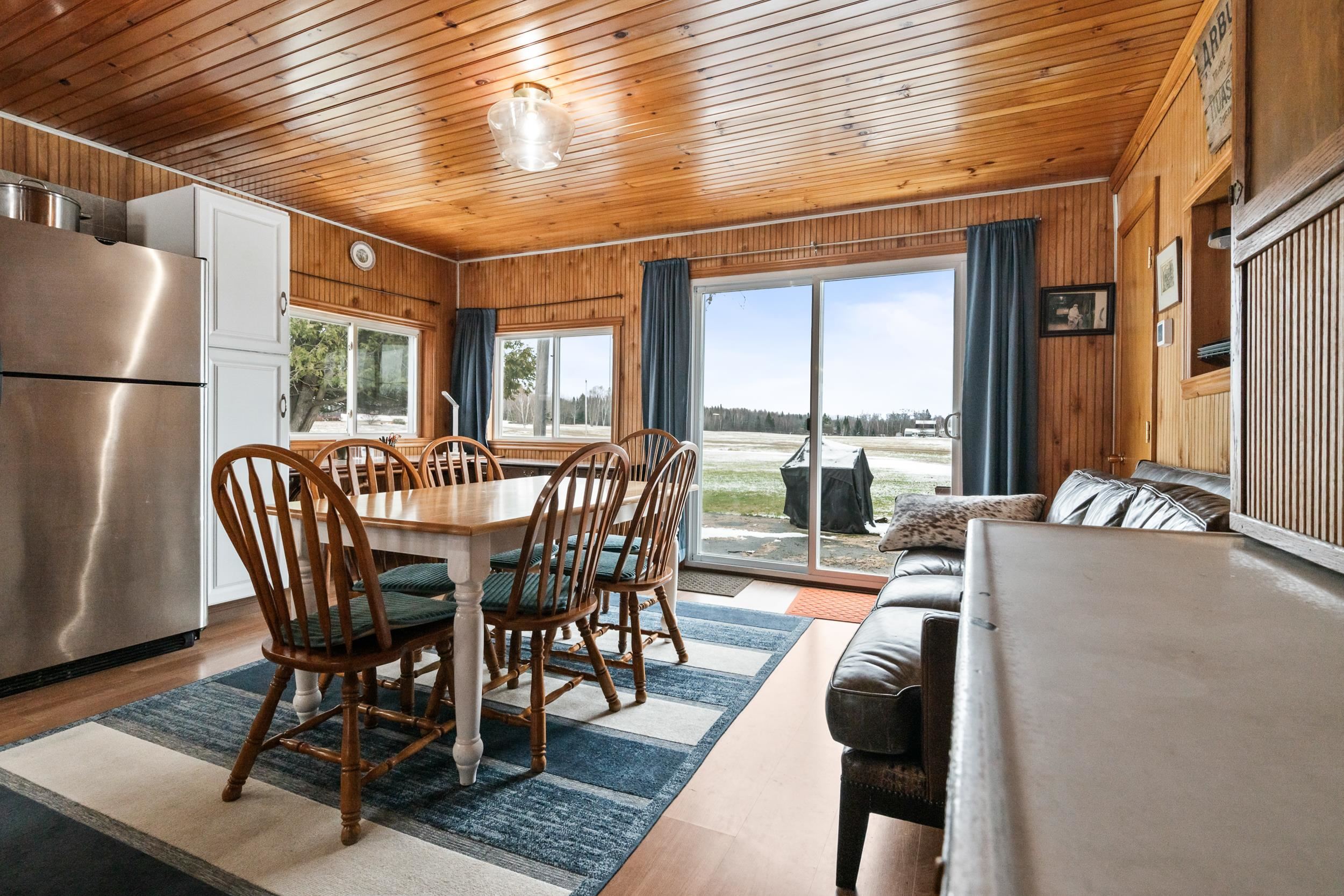 1420 East Side River Road