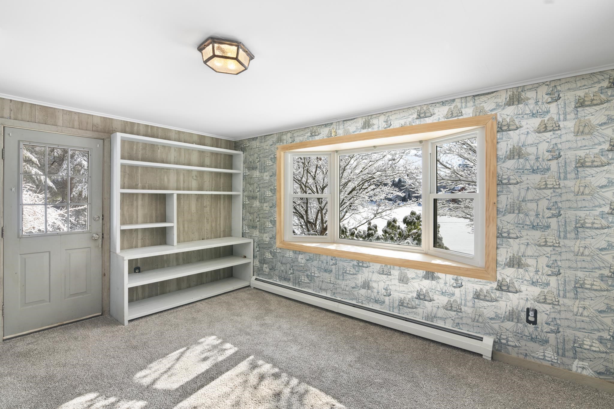 112 Breezy Acres Drive