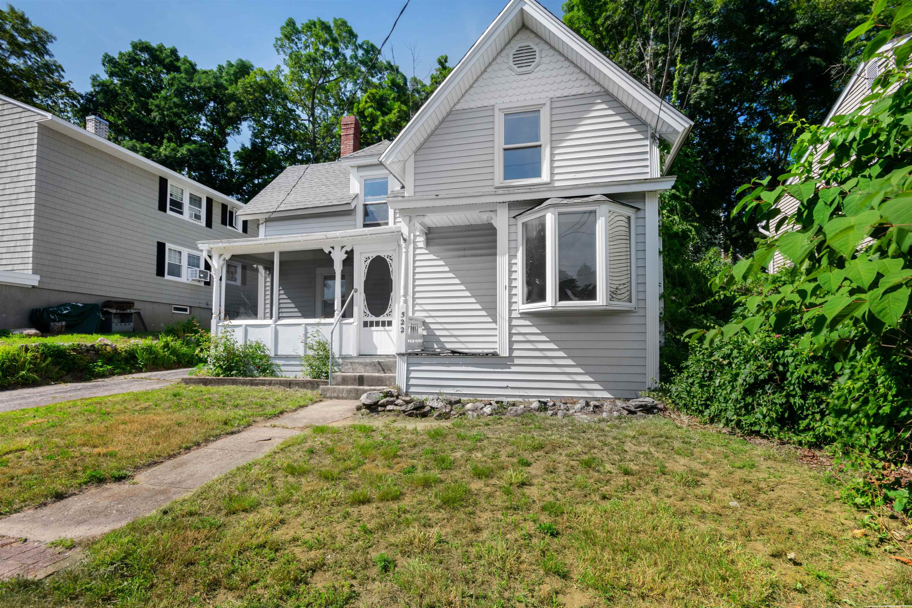 522 Central Street