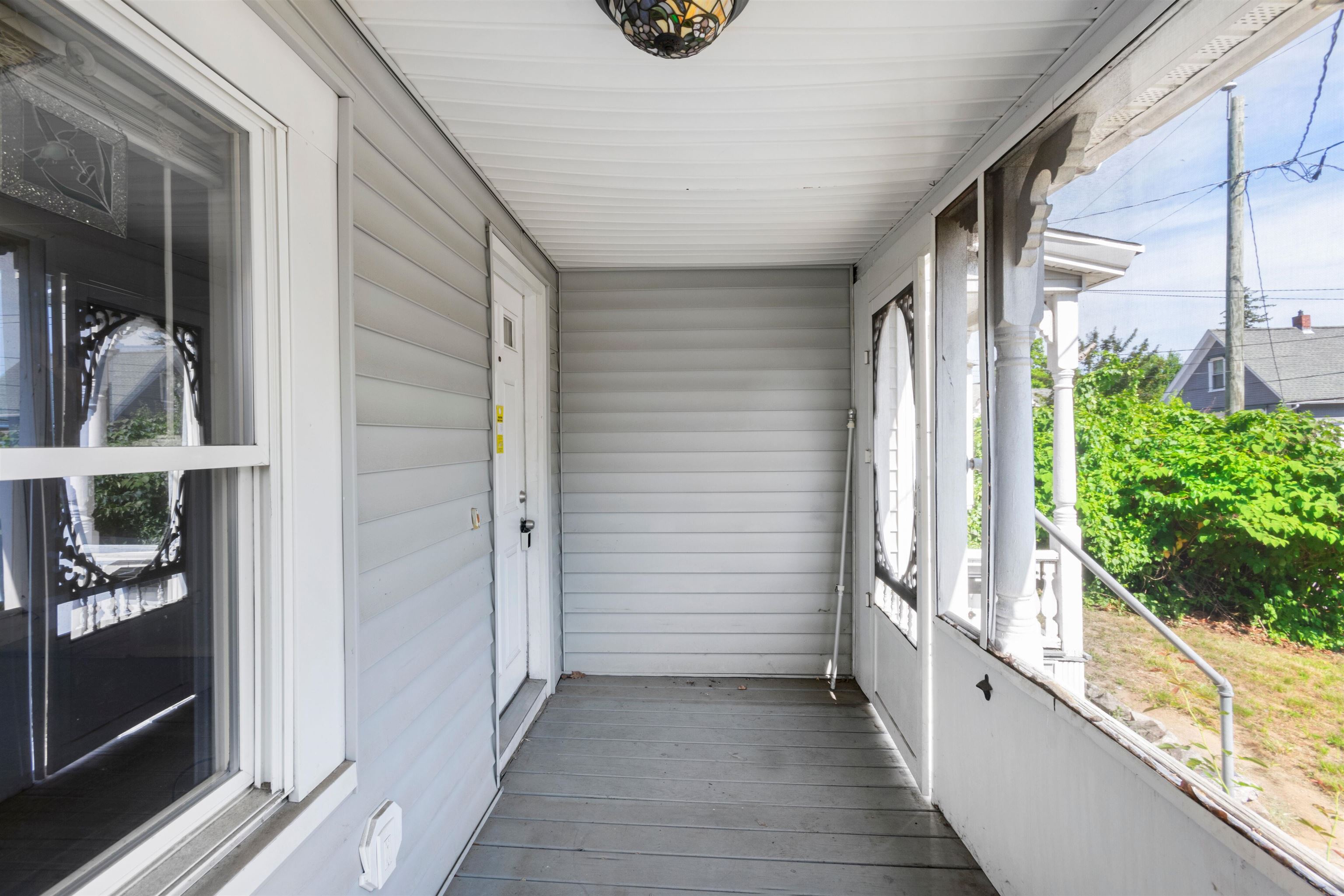 522 Central Street