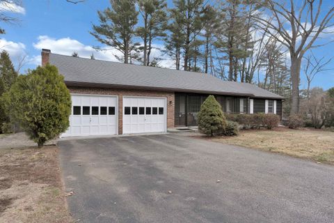 5 Juniper Road North Hampton NH 03862