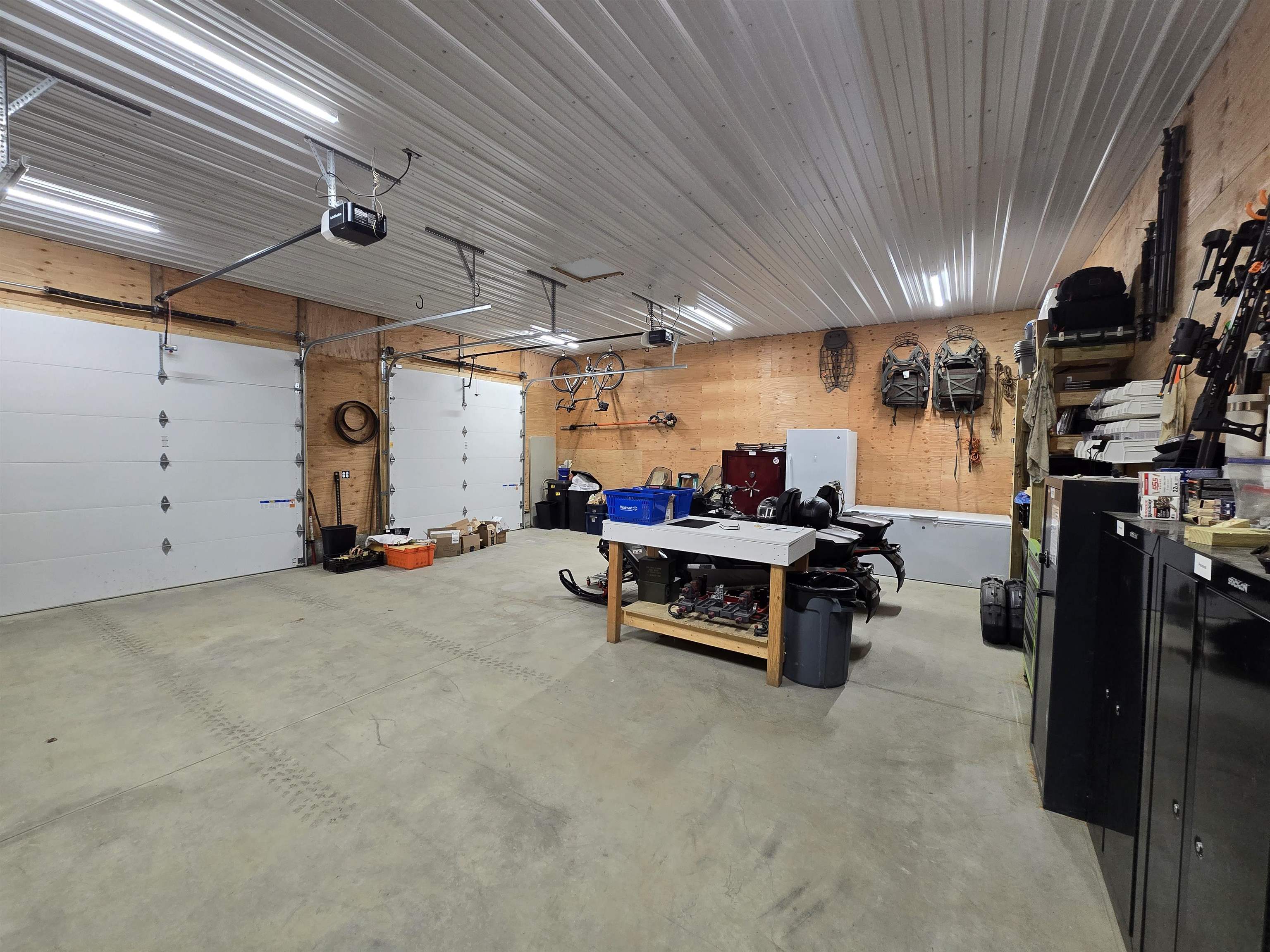 Columbia, New Hampshire 03576, United States, 6 Bedrooms Bedrooms, ,5 BathroomsBathrooms,Residential,Active,141463