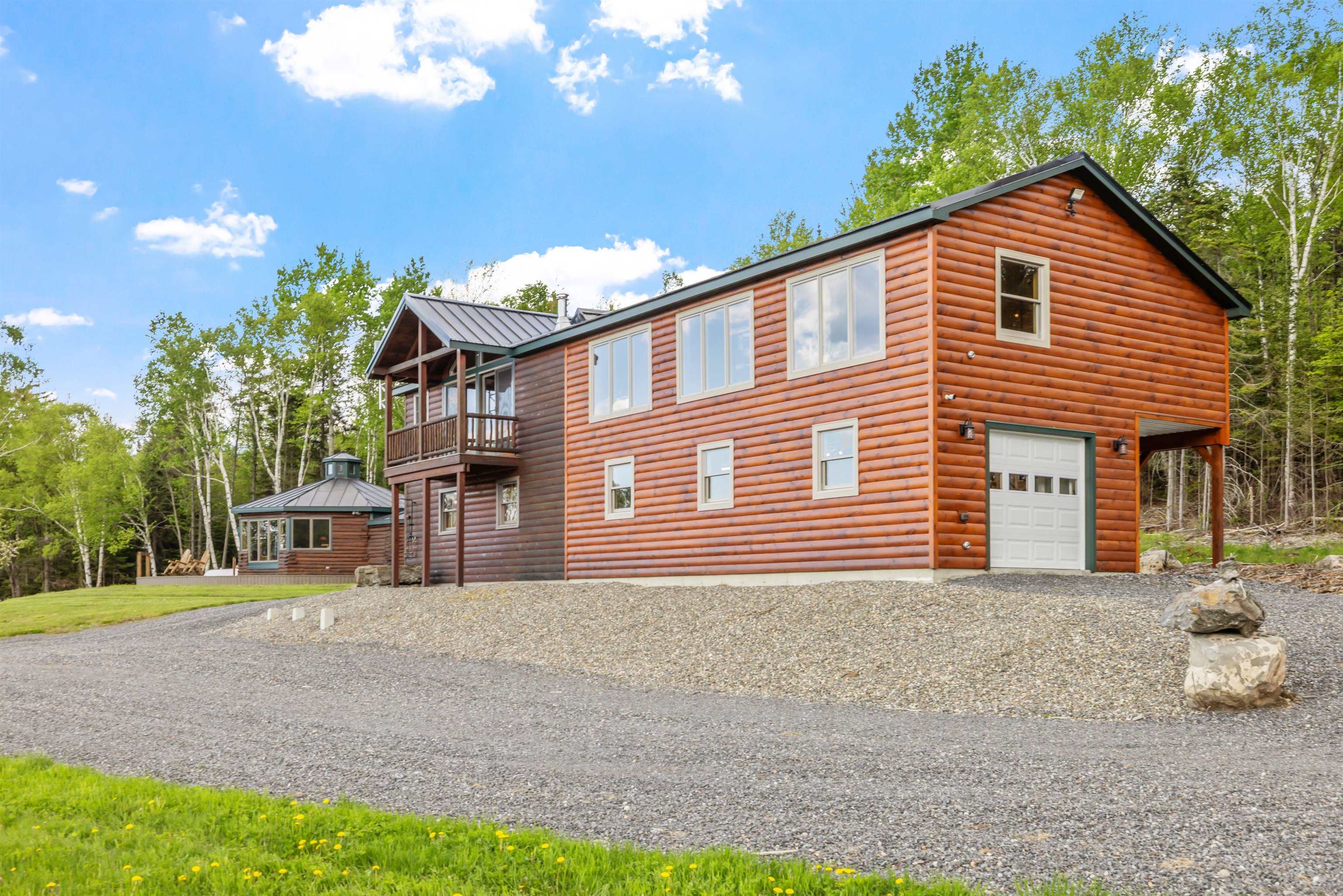 Columbia, New Hampshire 03576, United States, 6 Bedrooms Bedrooms, ,5 BathroomsBathrooms,Residential,Active,141463