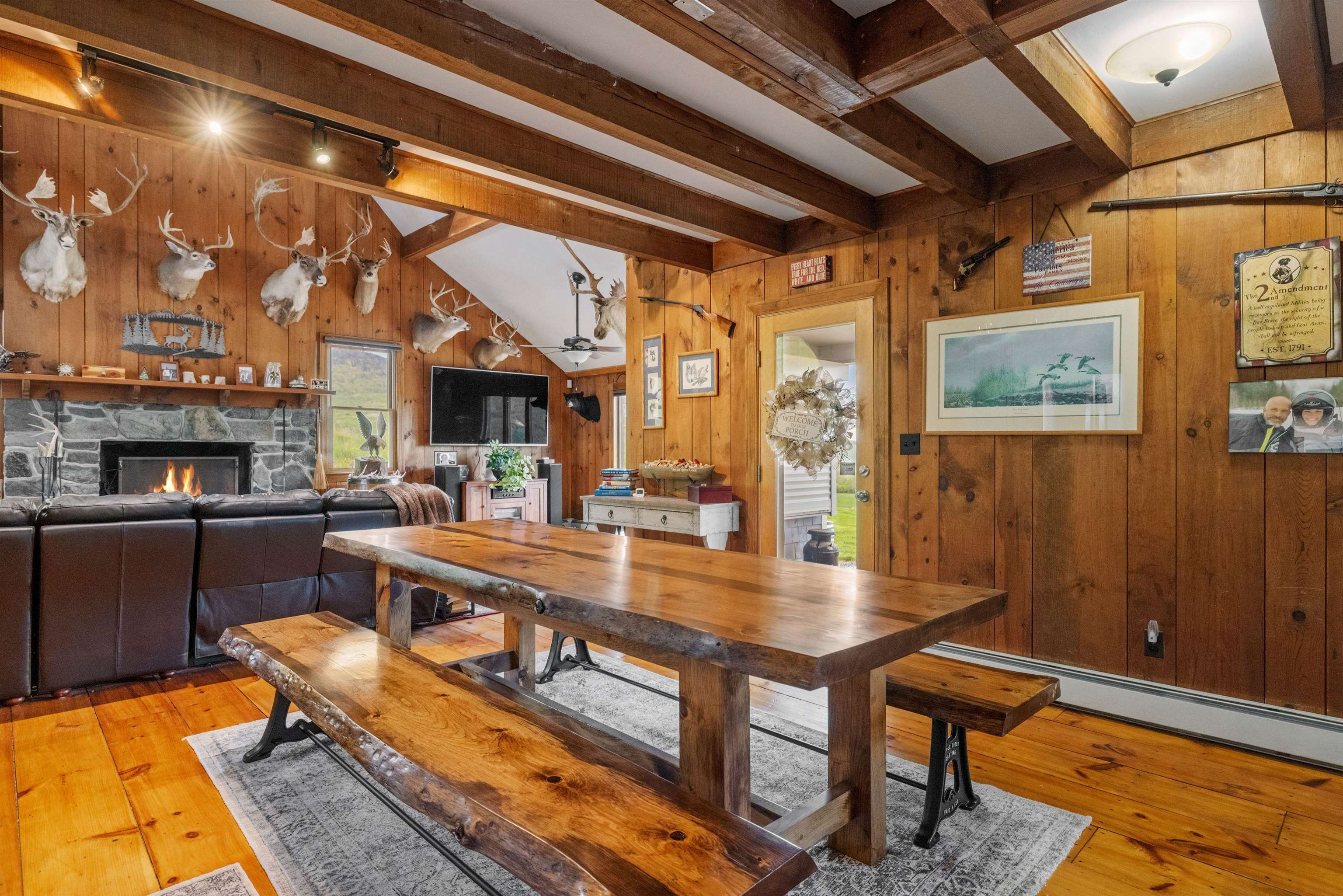 Columbia, New Hampshire 03576, United States, 6 Bedrooms Bedrooms, ,5 BathroomsBathrooms,Residential,Active,141463