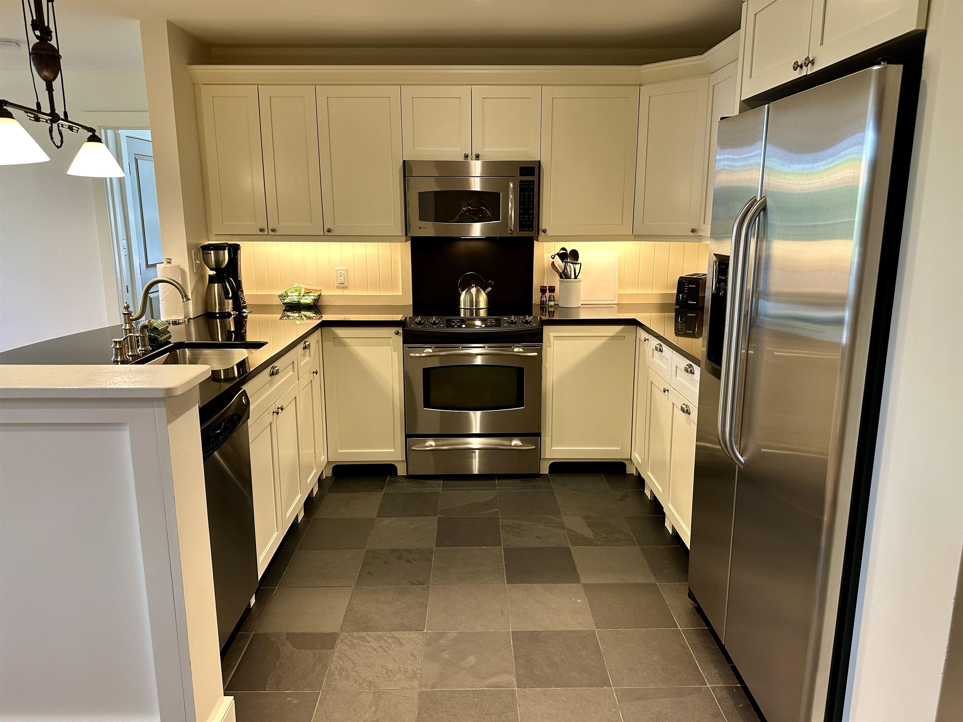 102 Forest Drive 116 / I Clay Brook at Sugarbush