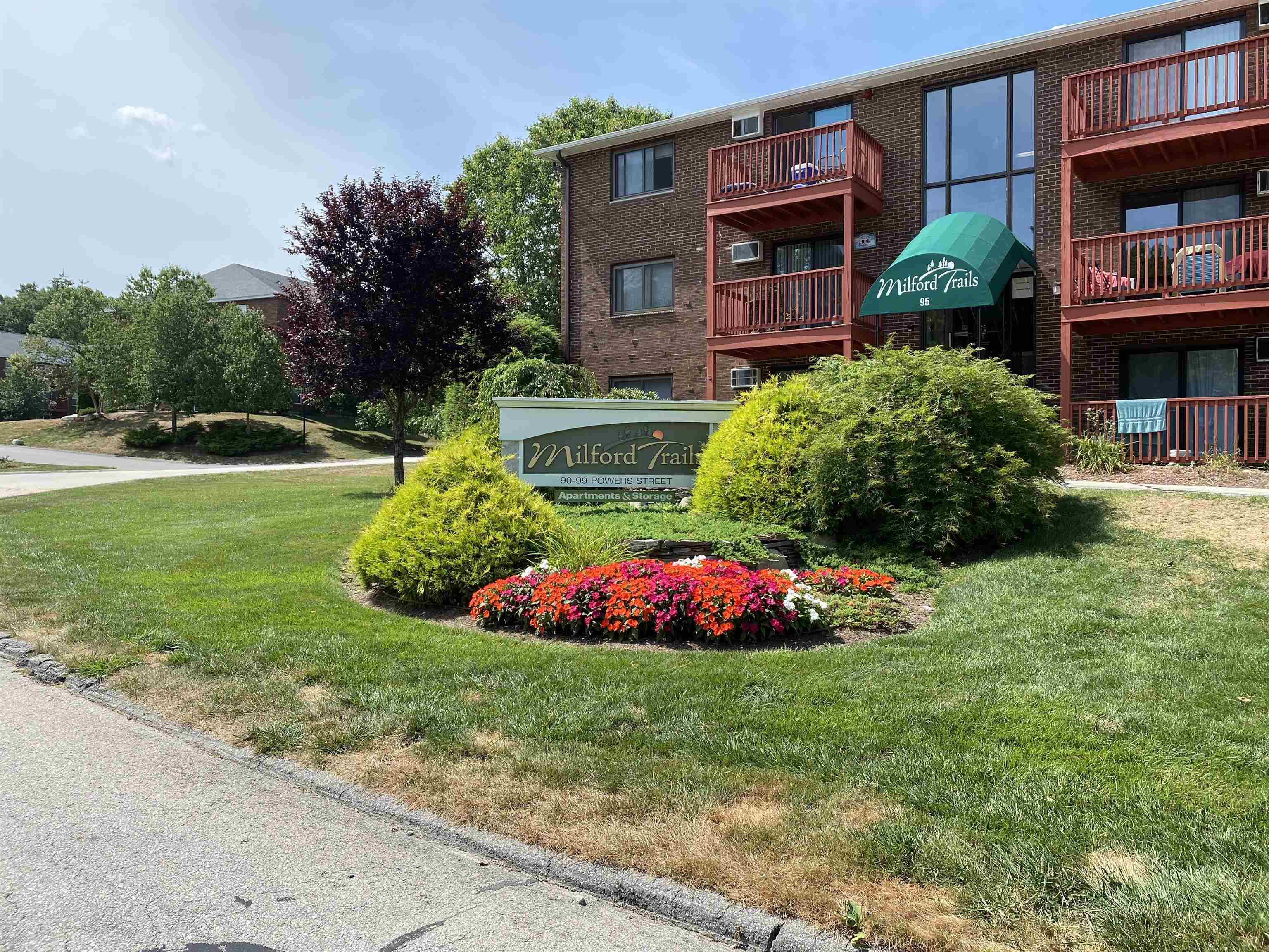95 Powers Street 75