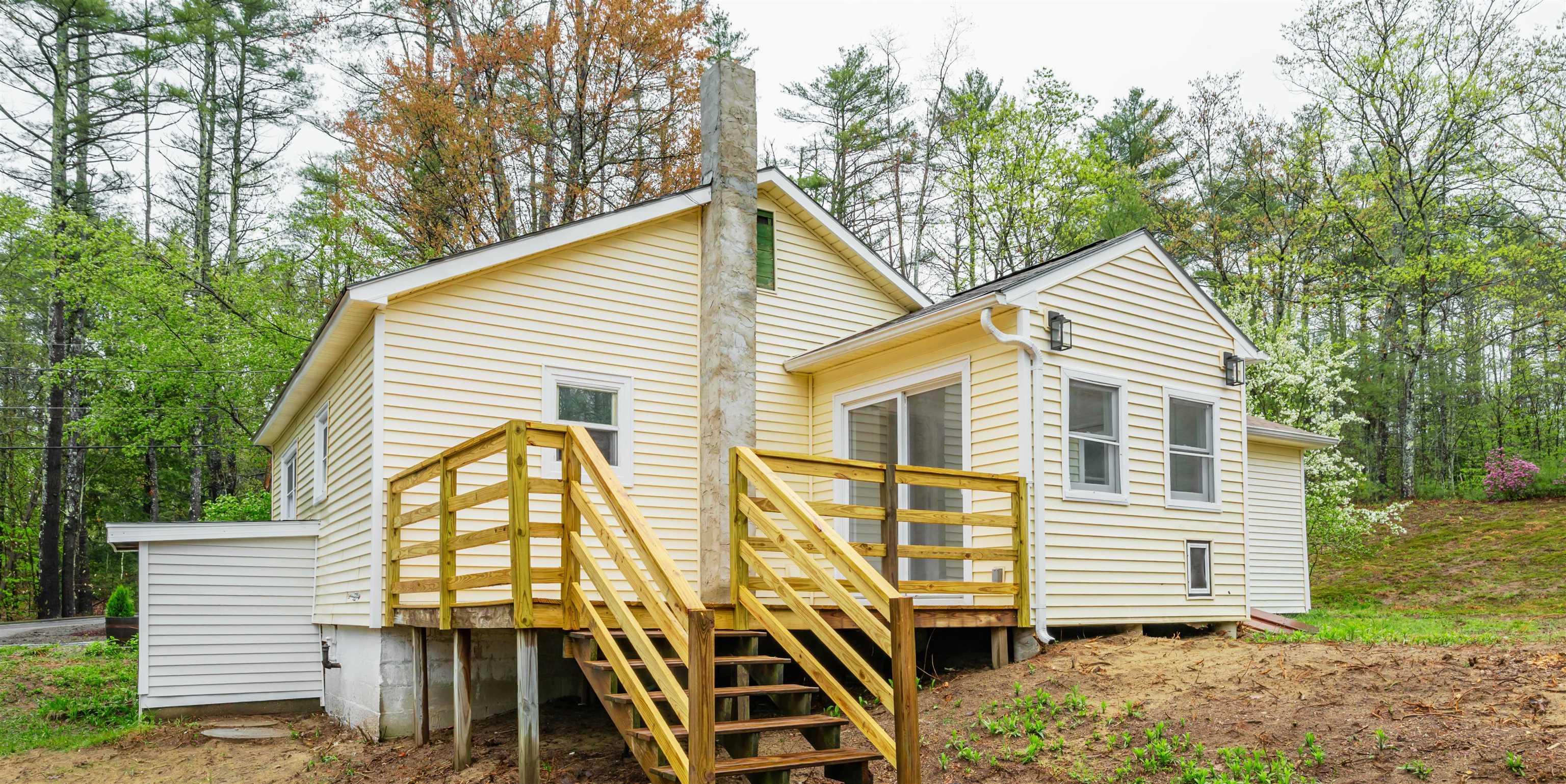 1017 Forest Road