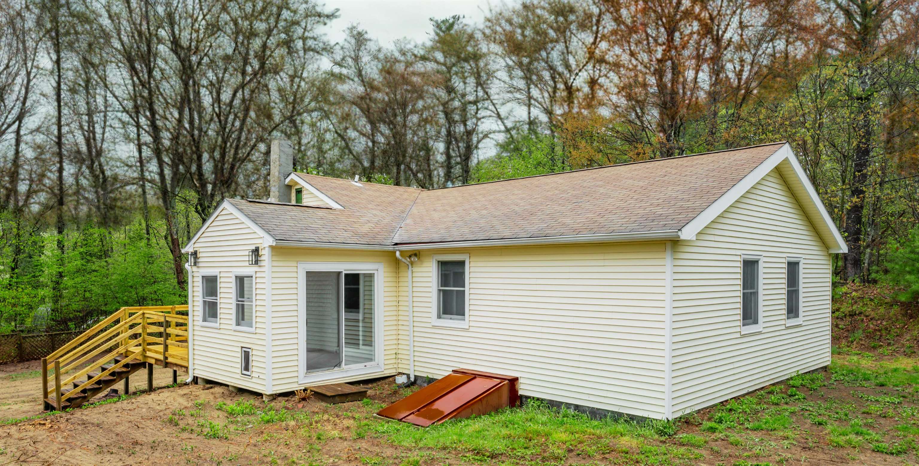 1017 Forest Road