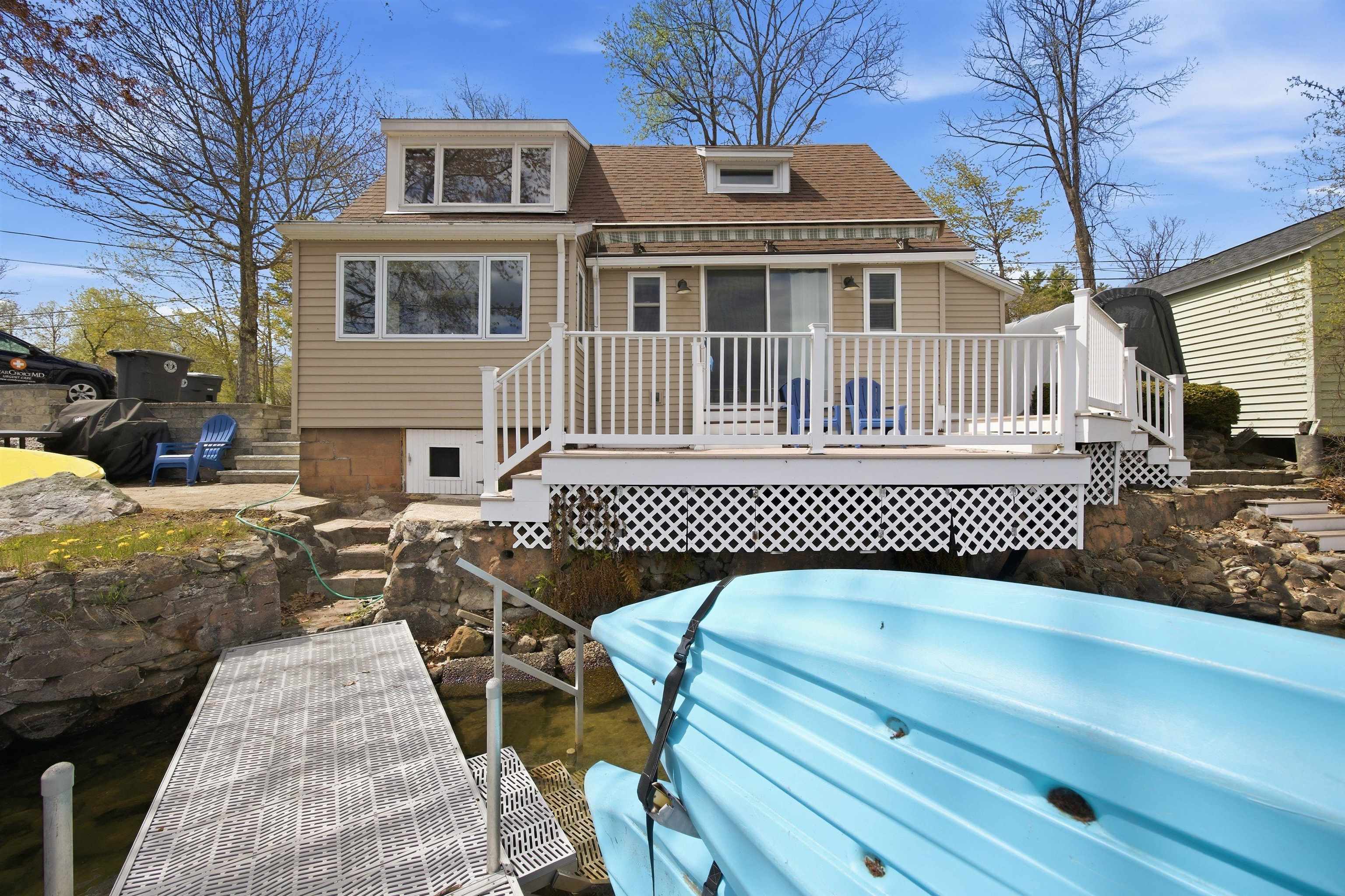 203 Lakeshore Drive