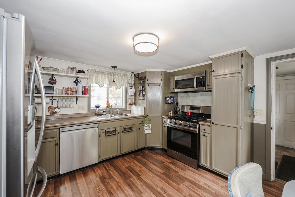 Photo of 259 Pembroke Street, Pembroke, NH 03275 (MLS # 5065926)