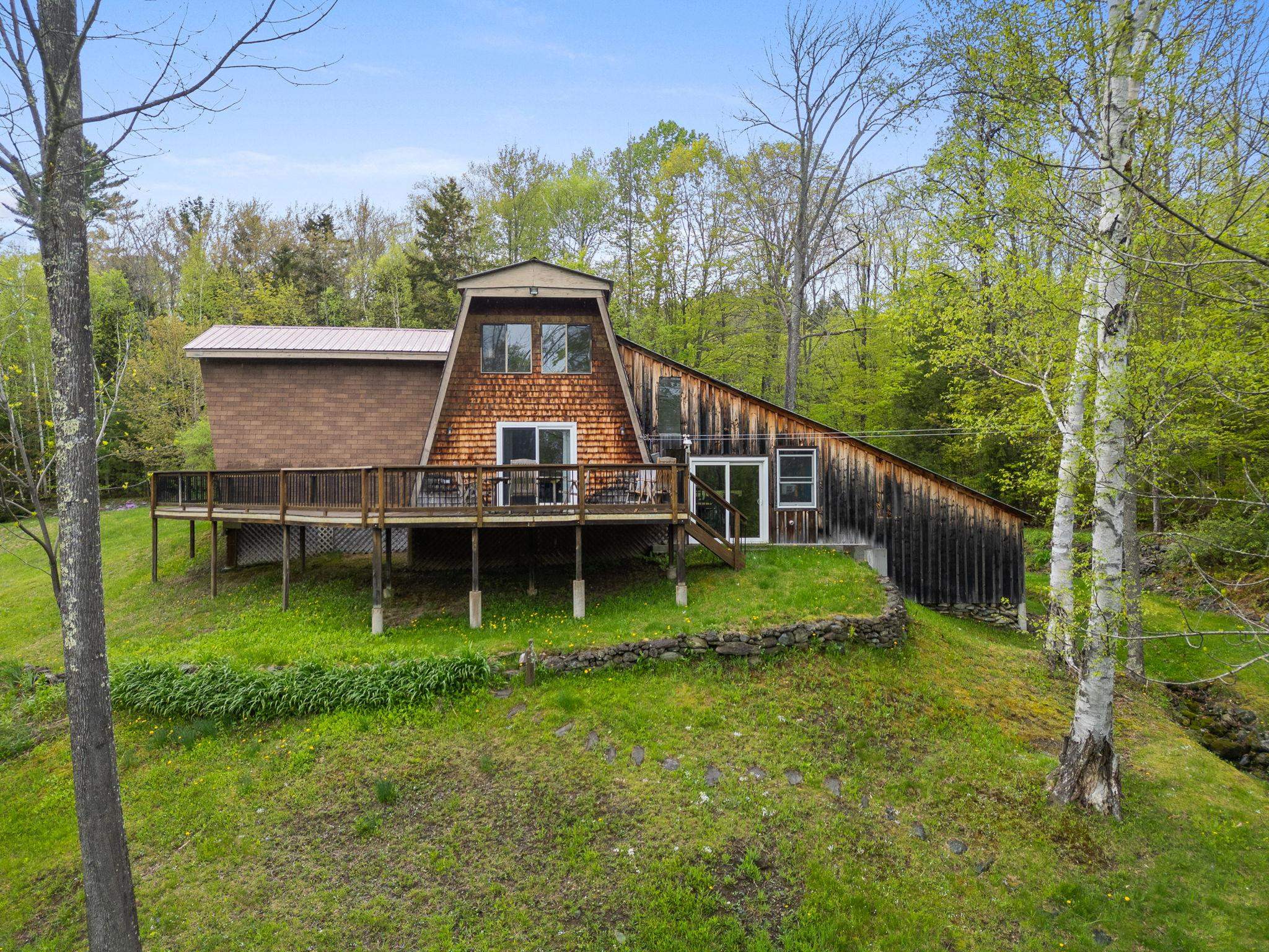 1371 Campbell Road