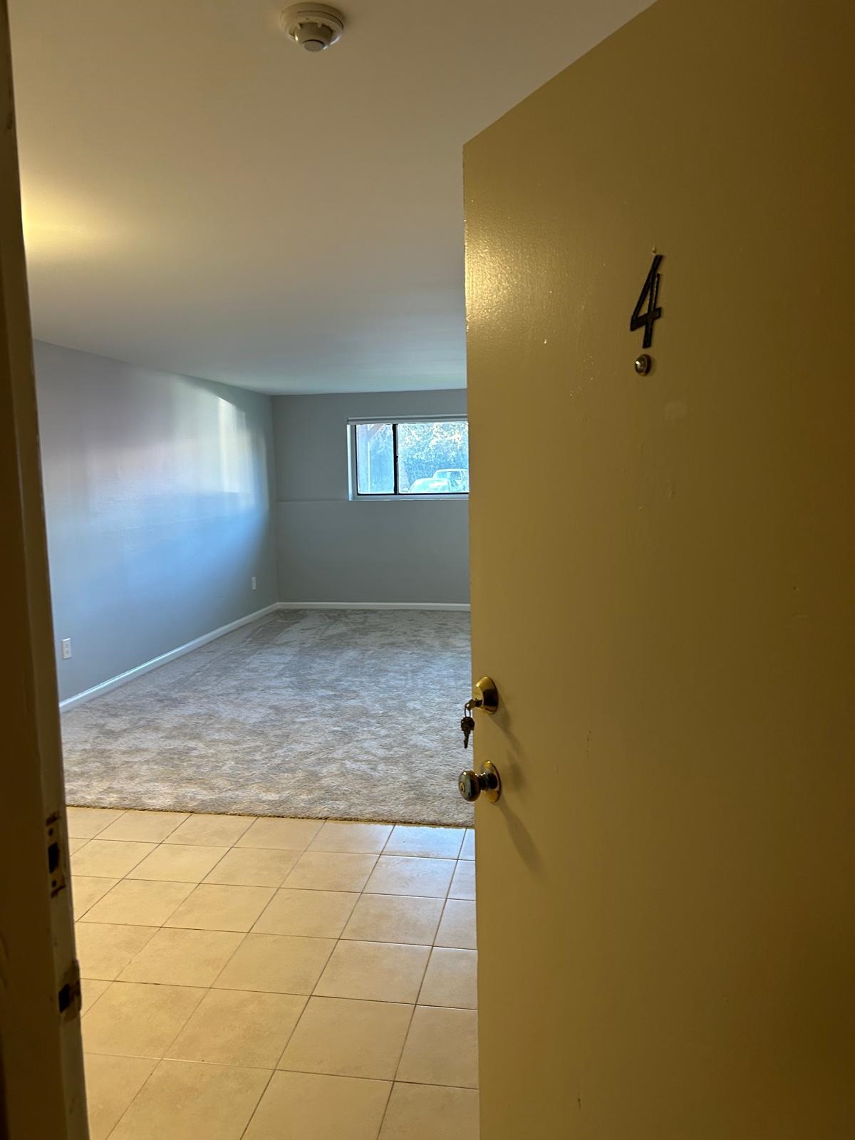 7 Lancelot Court 4