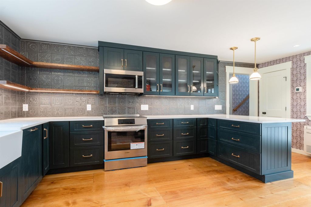 Photo of 4 Spaulding Lane, Hollis, NH 03049 (MLS # 5077625)