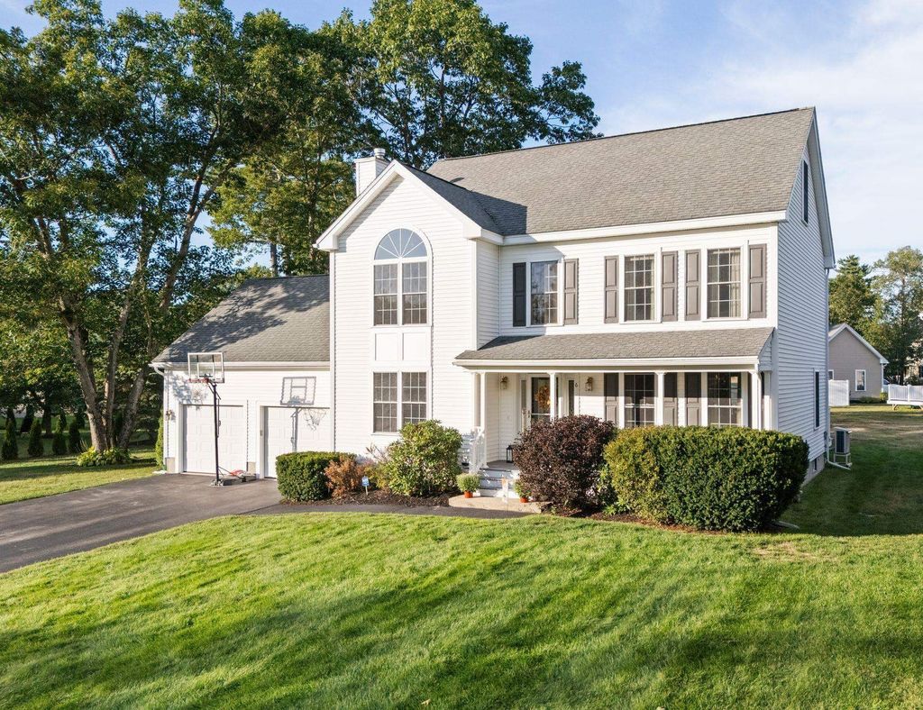 Photo of 6 Aspen Drive, Somersworth, NH 03878 (MLS # 5060519)