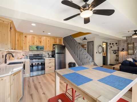 133 East Mountain Road 3D8 Killington VT 05751