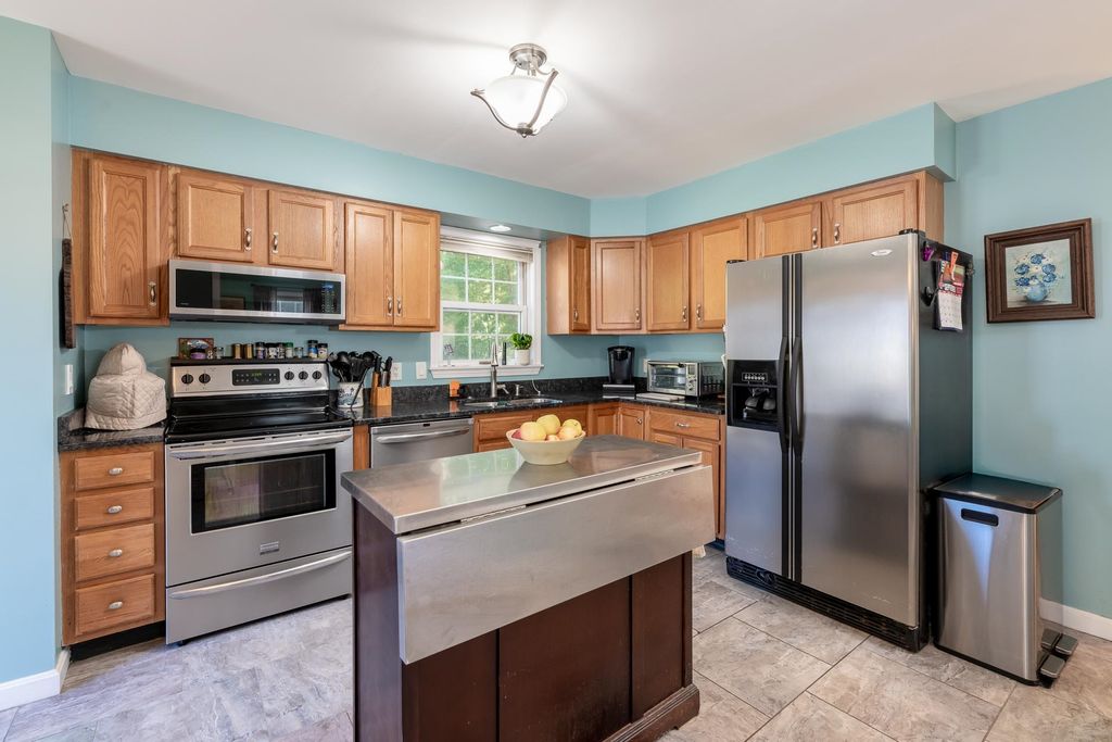 Photo of 284 Pine Street, Laconia, NH 03246 (MLS # 5063116)