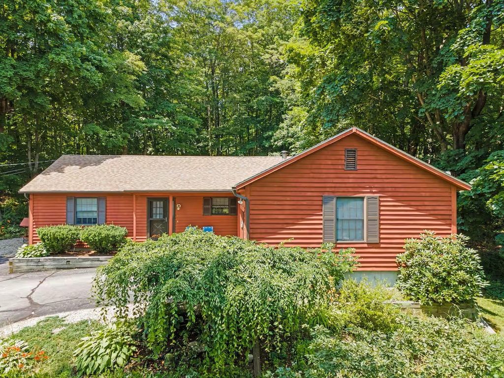 Photo of 15 Kelsea Avenue, Center Harbor, NH 03226 (MLS # 5084962)