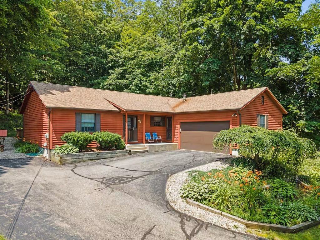 Photo of 15 Kelsea Avenue, Center Harbor, NH 03226 (MLS # 5084962)