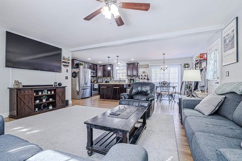 Photo of 35 Reservoir Road, Meredith, NH 03253 (MLS # 5079135)