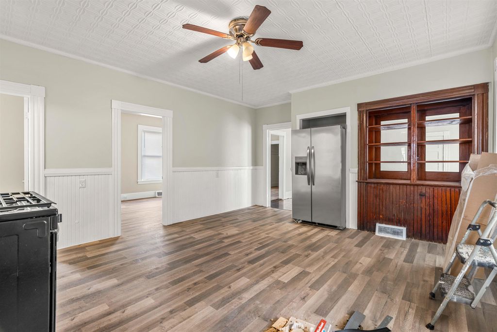 Photo of 344 Maple Street, Manchester, NH 03103 (MLS # 5076607)