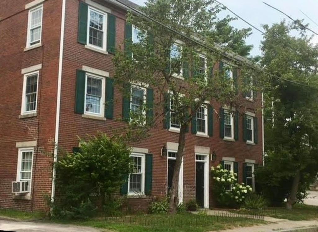 Photo of 413 Second Street #2, Rollinsford, NH 03869 (MLS # 5085179)