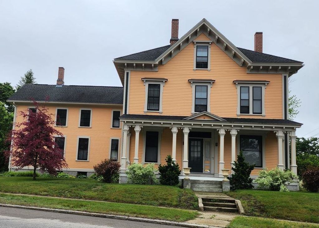 Photo of 527 Hanover Street, Manchester, NH 03104 (MLS # 5067082)