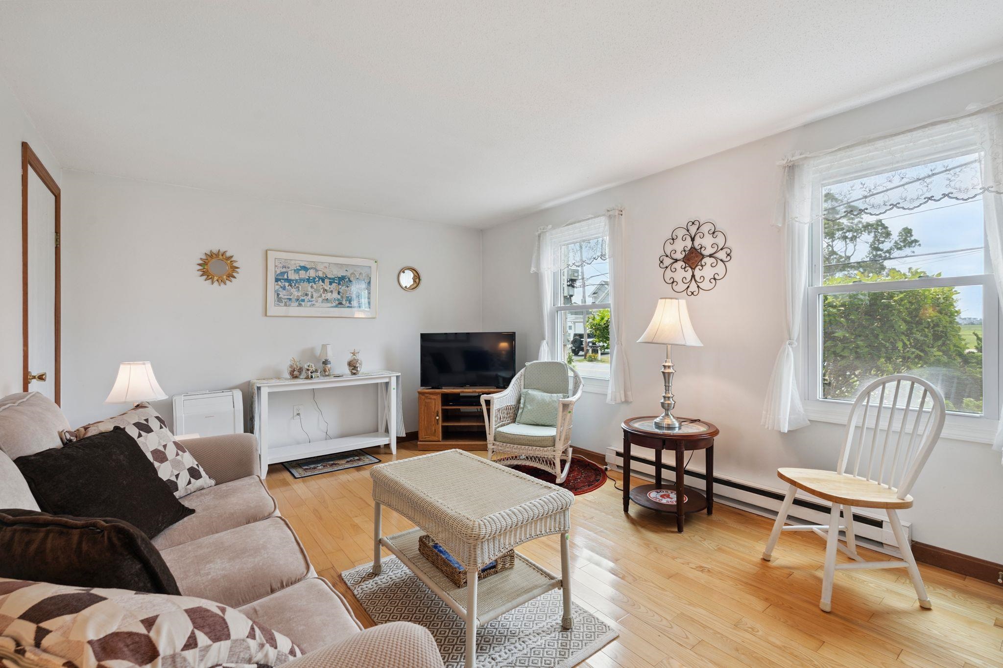 498 Winnacunnet Road 2