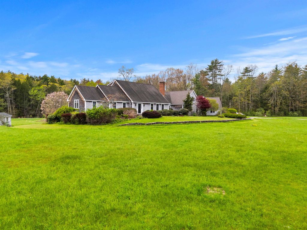 Photo of 295 Wadleigh Falls Road, Newmarket, NH 03857 (MLS # 5089388)