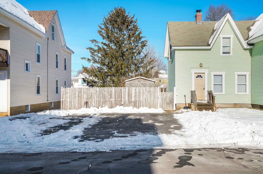 Photo of 832 Clay Street, Manchester, NH 03103 (MLS # 5071682)