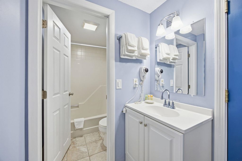 Photo of 2955 White Mountain Highway #201-202 (W26), Conway, NH 03860 (MLS # 5078593)