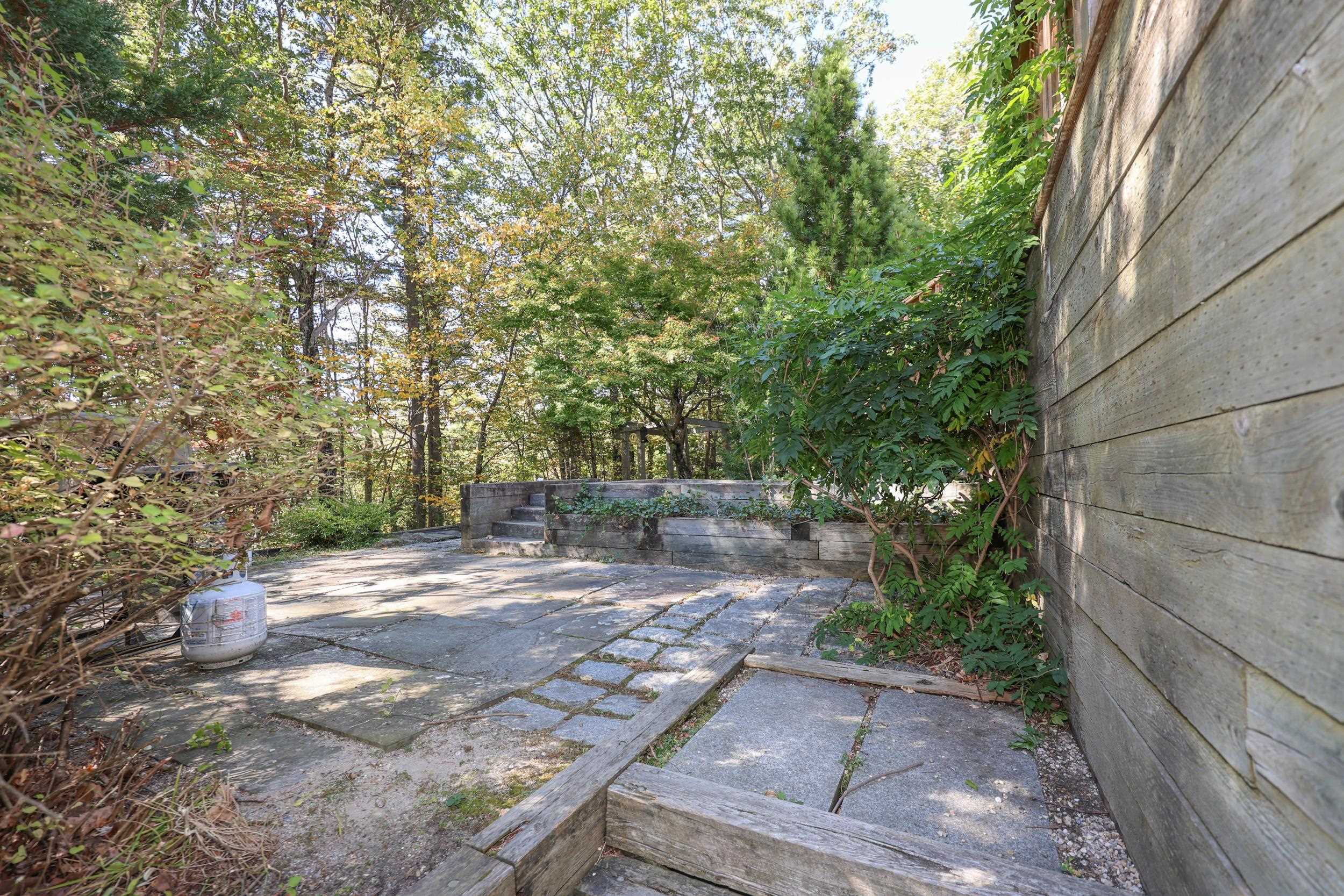 127 Old Revolutionary Road