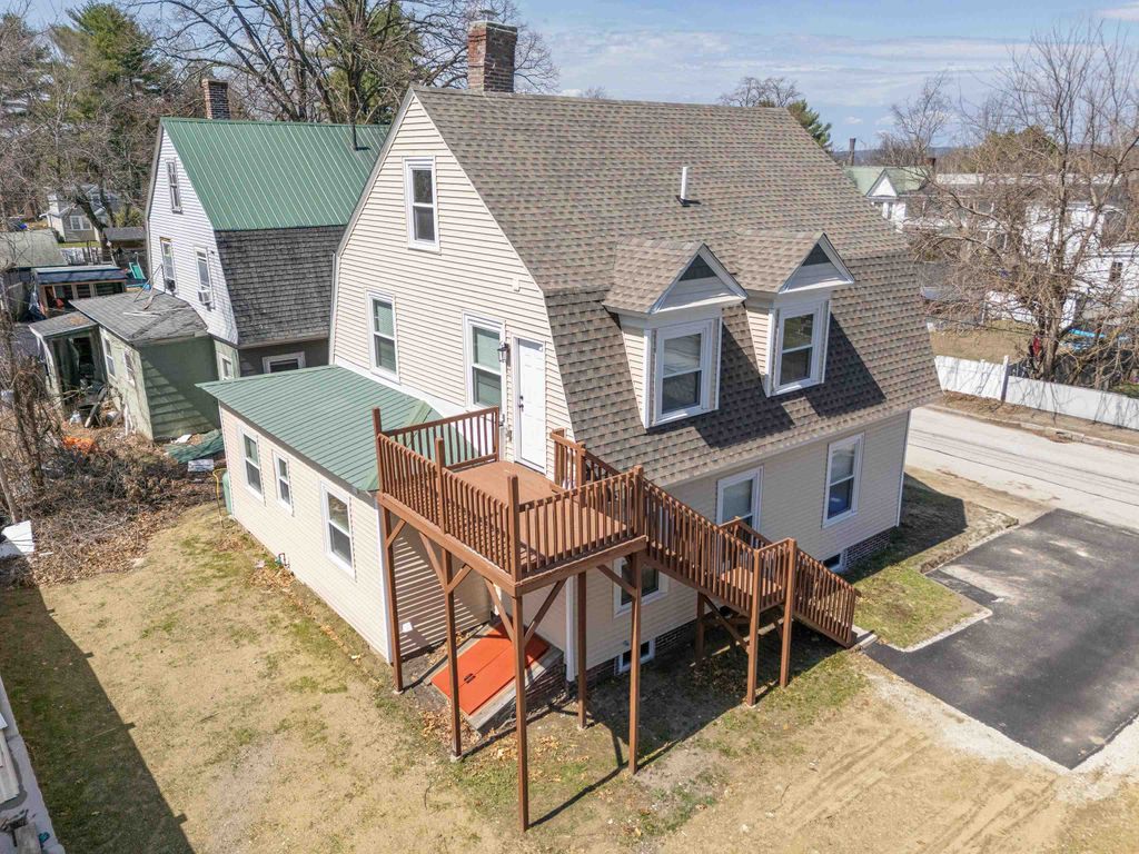 Photo of 118 W. Hillcrest Avenue, Manchester, NH 03103 (MLS # 5084044)